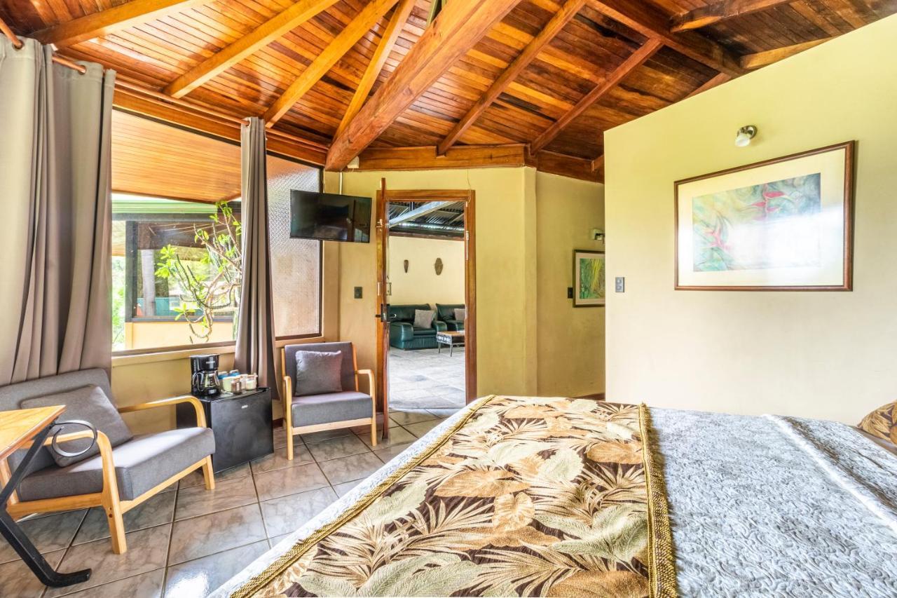Boutique Hotel Las Cascadas Manuel Antonio Kültér fotó