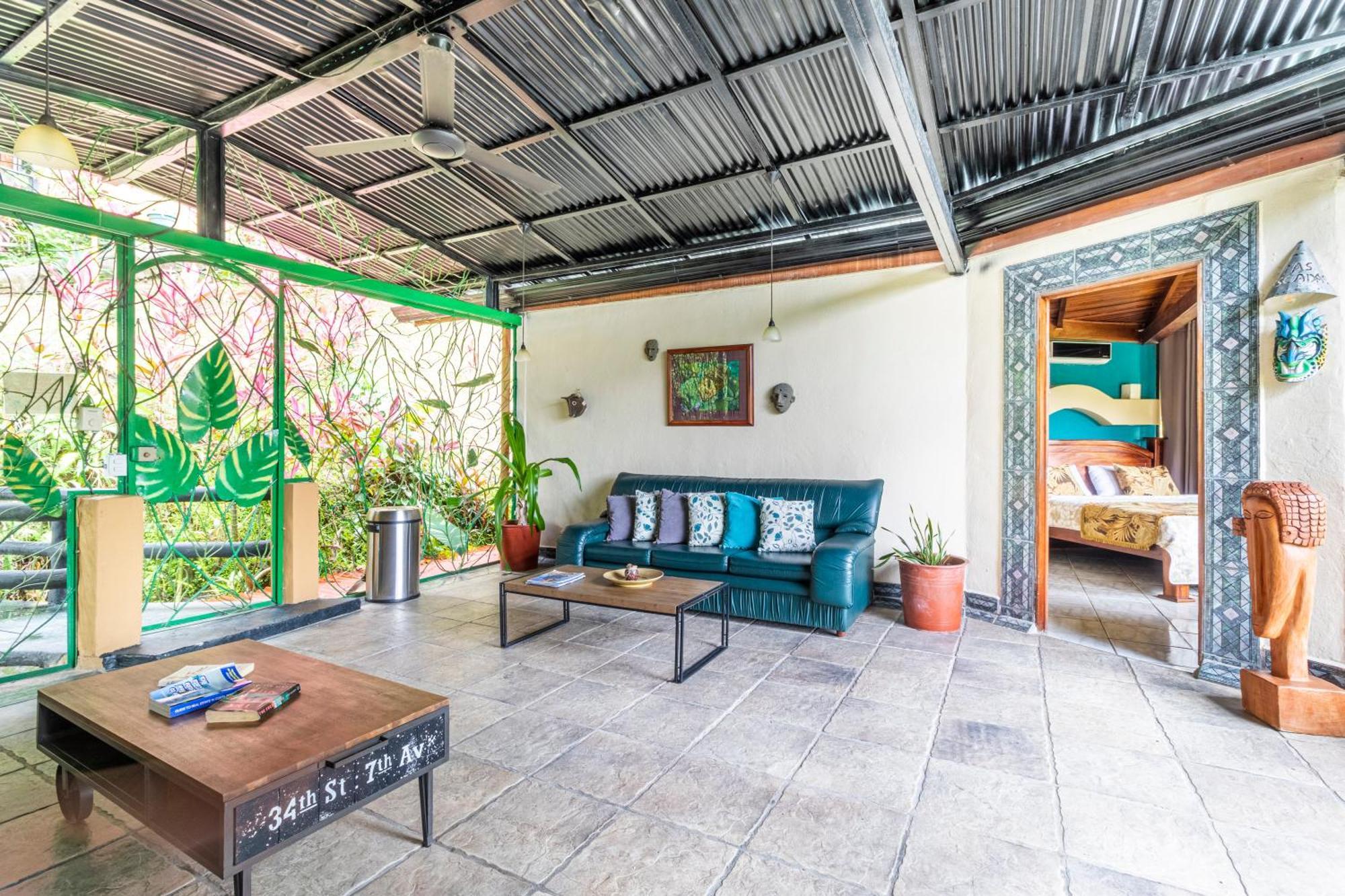 Boutique Hotel Las Cascadas Manuel Antonio Kültér fotó