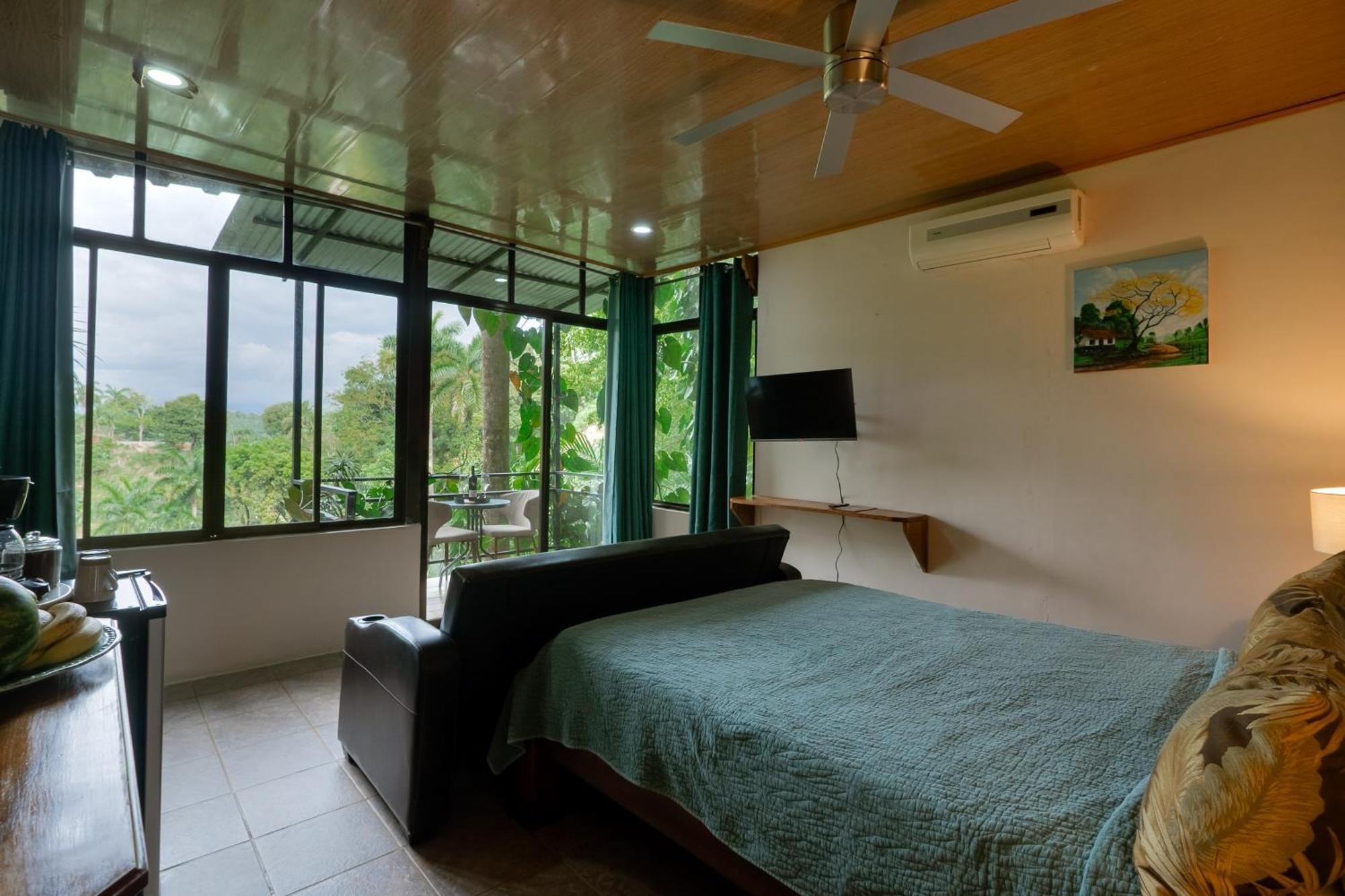 Boutique Hotel Las Cascadas Manuel Antonio Kültér fotó