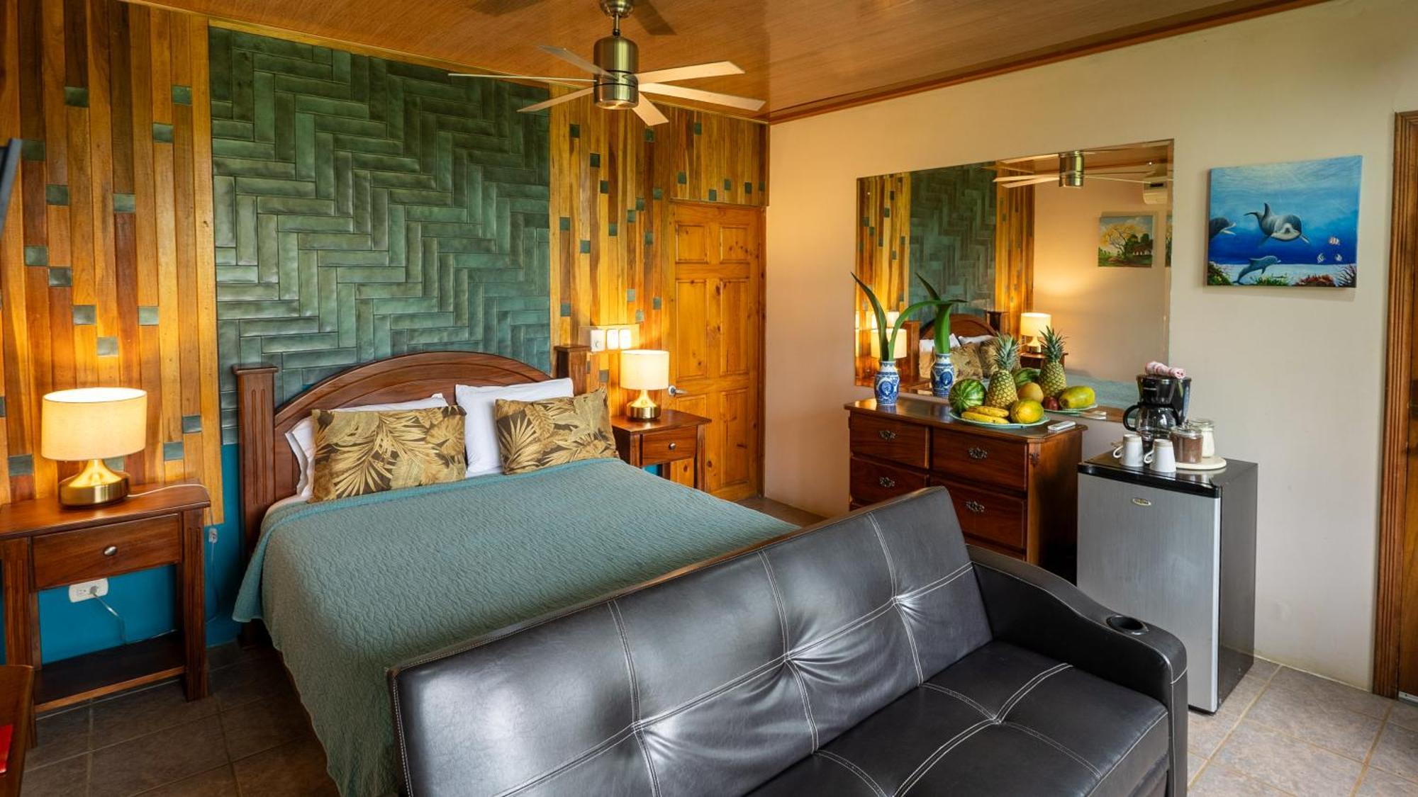 Boutique Hotel Las Cascadas Manuel Antonio Kültér fotó